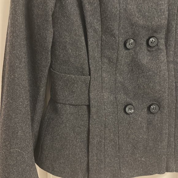 NWOT Mango Short Wool Coat in a Dark Grey in Size UK M!Super warm & classy - Picture 6 of 17